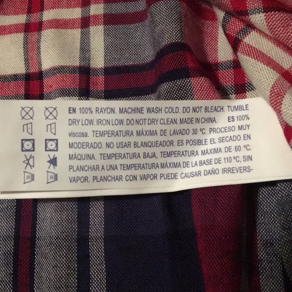 NWT Plaid Rayon Button Down - Picture 8 of 8